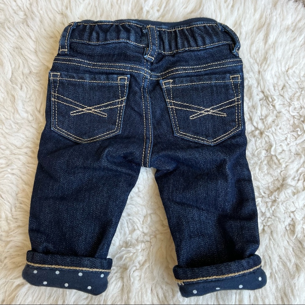 Baby Gap Flannel-Lined Jeans | 0-3 mo | Baby Girls - Picture 3 of 8